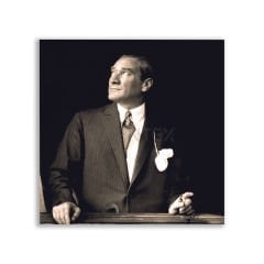 Mustafa Kemal Atatürk Tren Penceresinden Bakıyor Portre Tablosu - ATC133 EBAT = 90 CM X 90 CM